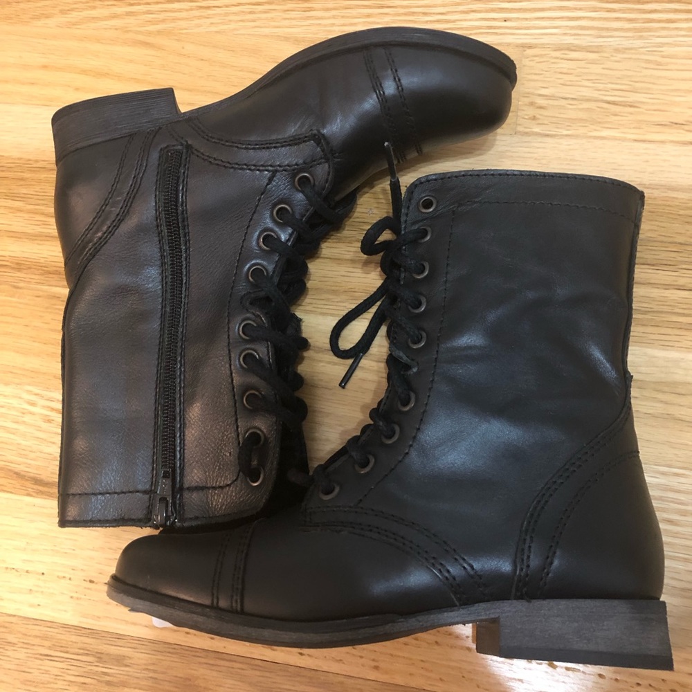 Steve Madden Boots